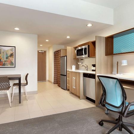 Home2 Suites By Hilton New Brunswick, Nj Bagian luar foto